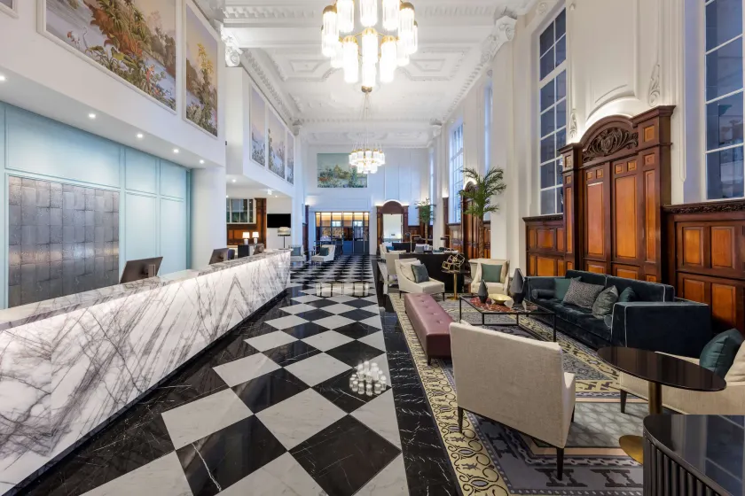 Adina Apartment Hotel Brisbane - Image 1