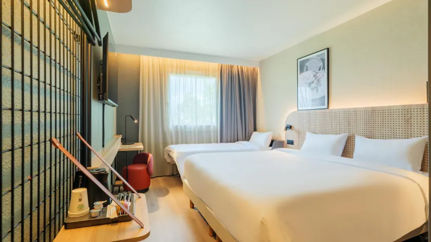 TULIP Hotels & Residences - Marne-la-Vallee Torcy - Image 1