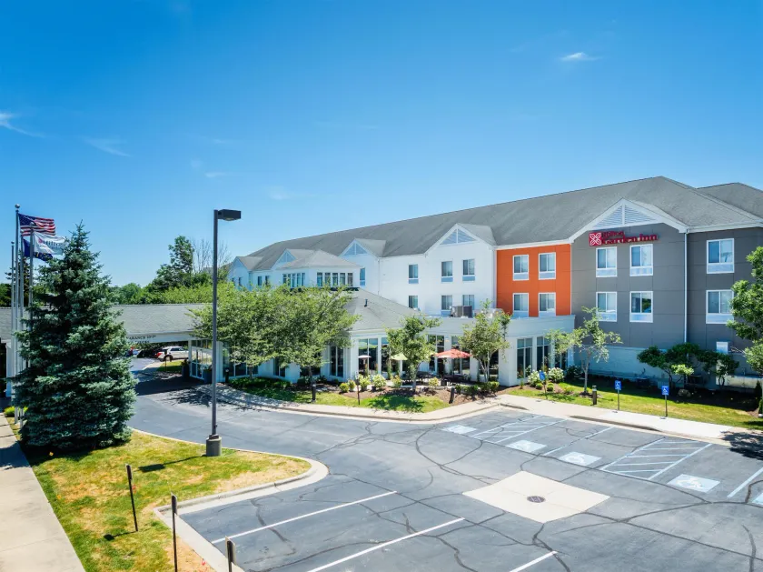 Hilton Garden Inn Chesterton - Image 1