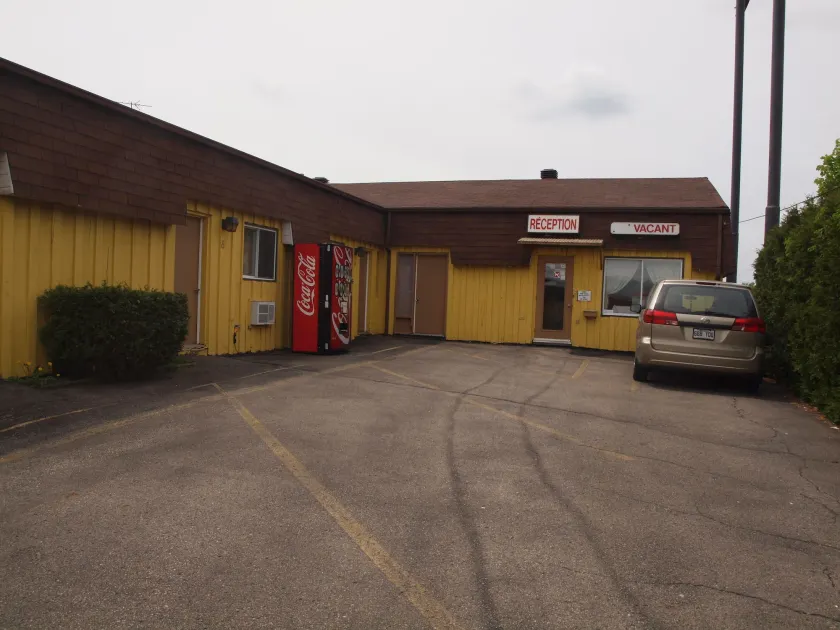 Motel Beloeil - Image 1