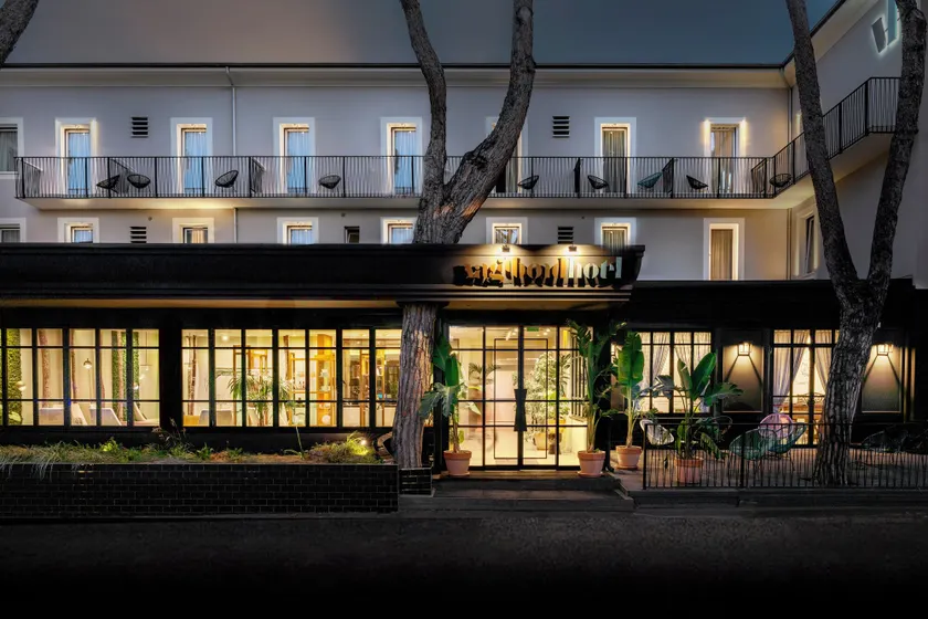 Hotel Vagabond - Image 1