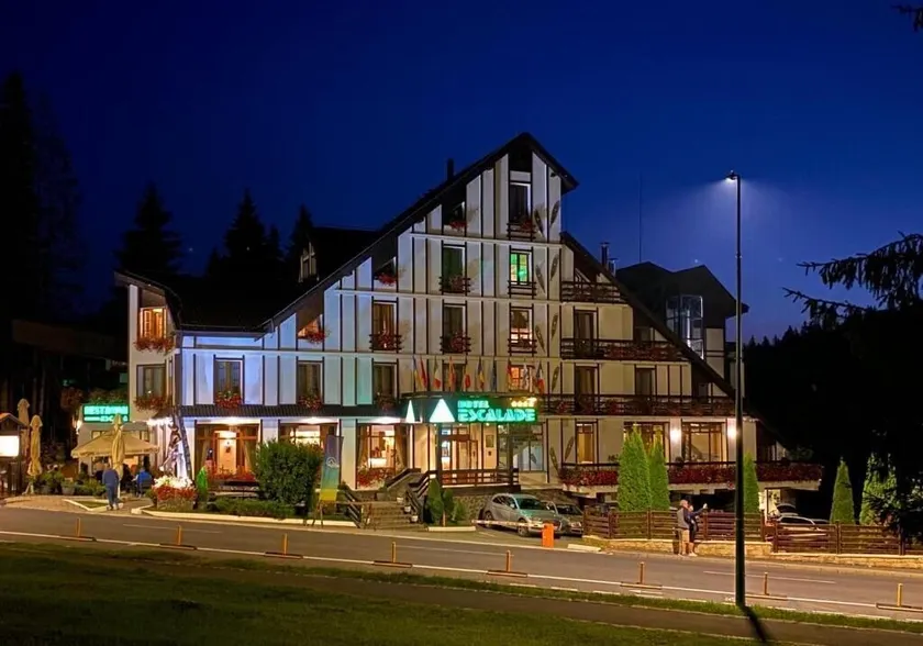Hotel Escalade - Image 1