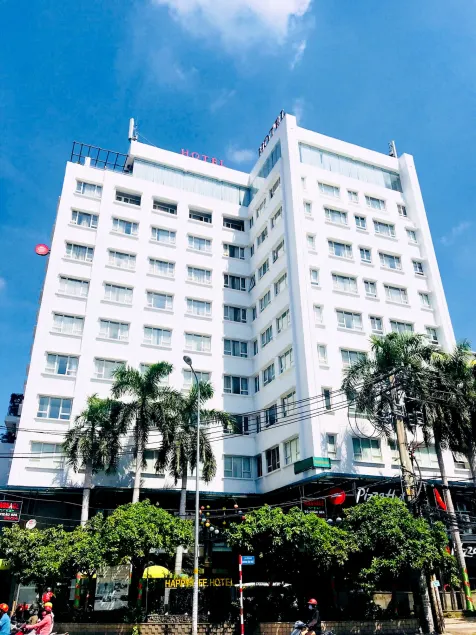 Happy Life Hotel - Image 1