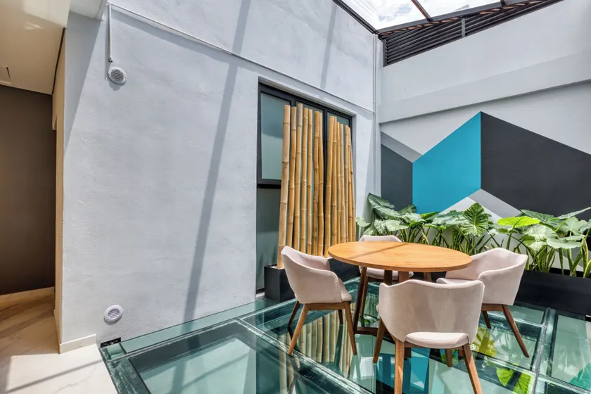 Casa Tokio - Image 1