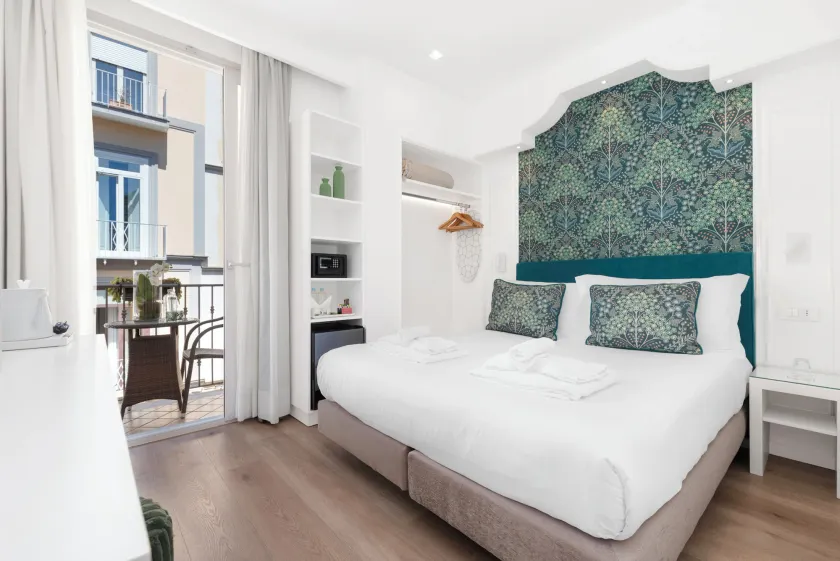 Hotel Sorrento City - Image 1
