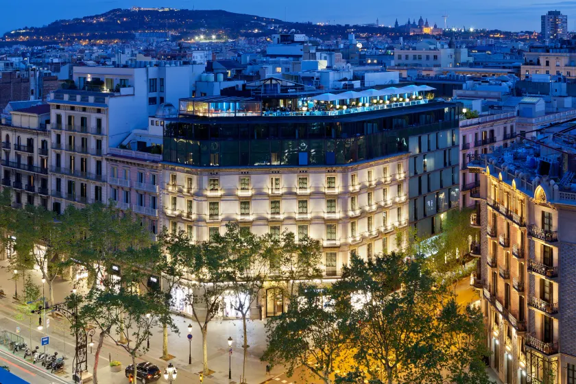 Hotel Condes de Barcelona - Image 1