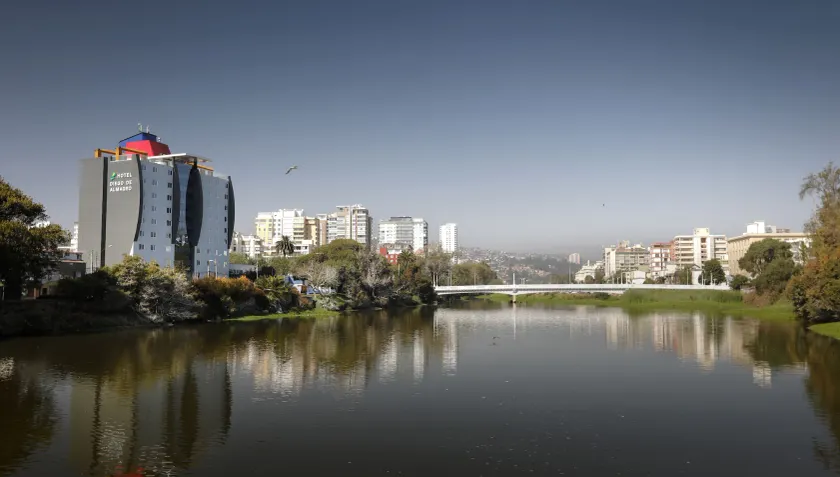 Hotel Diego de Almagro Viña del Mar - Image 1