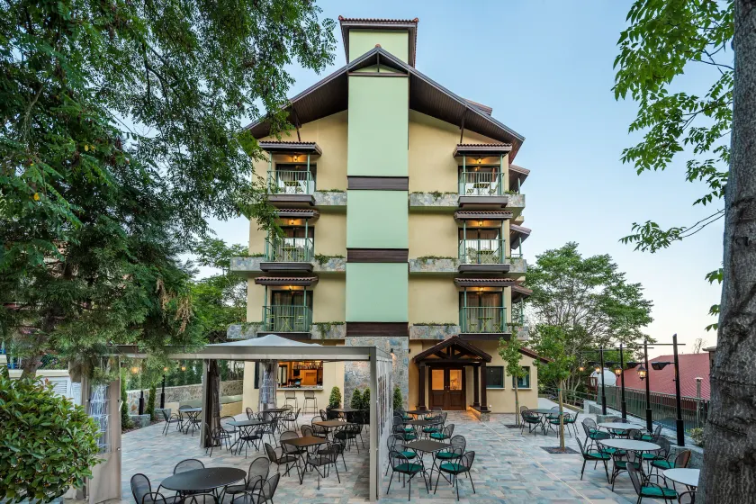 Petit Palais Platres Boutique Hotel - Image 1
