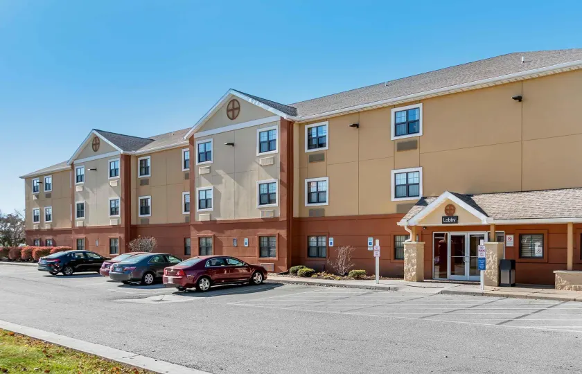 Extended Stay America Suites - Toledo - Holland - Image 1