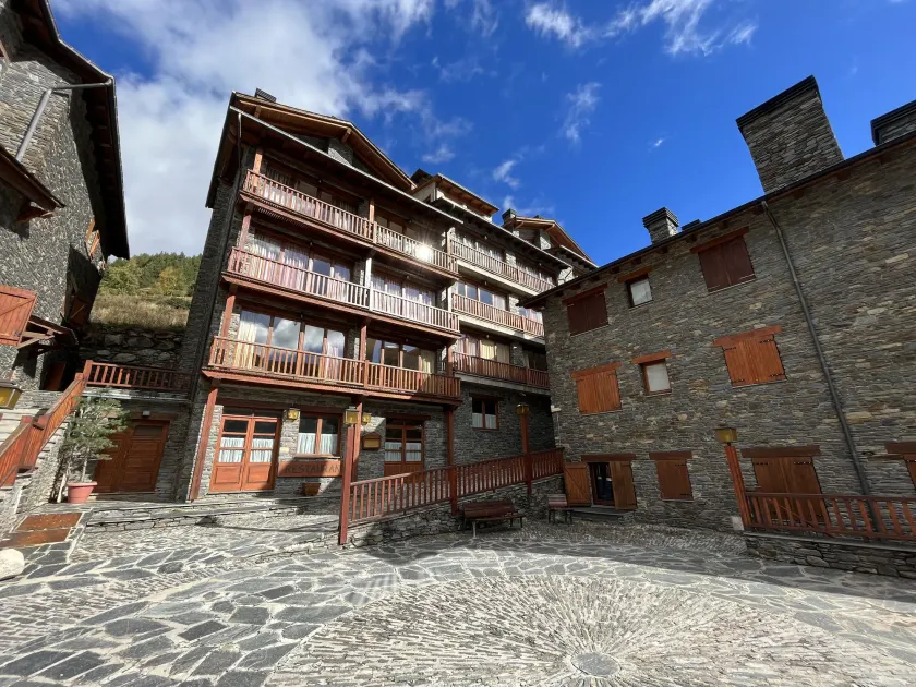 Wuau! Apartaments Font del Poble - Image 1