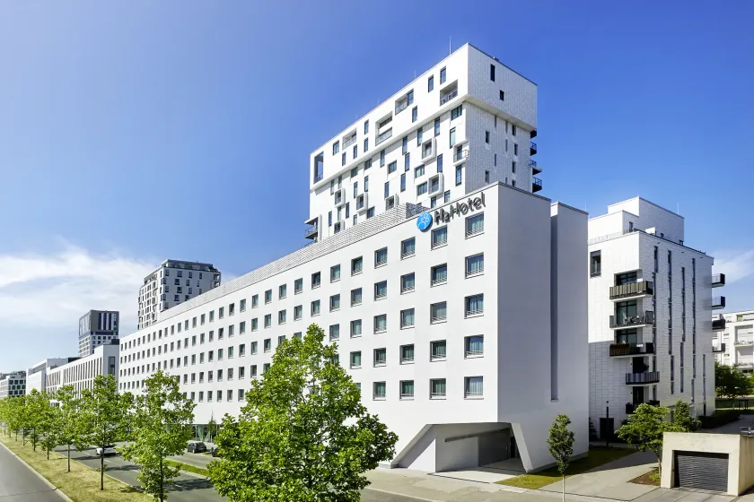 H2 Hotel Düsseldorf City - Image 1