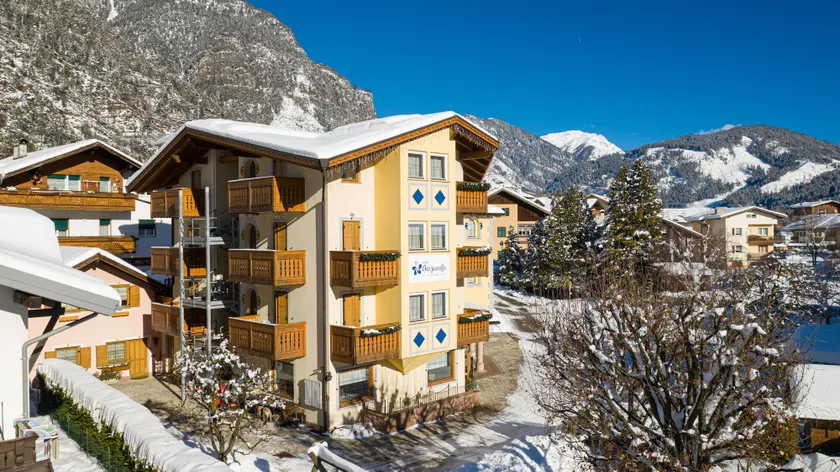 Hotel Genzianella - Image 1