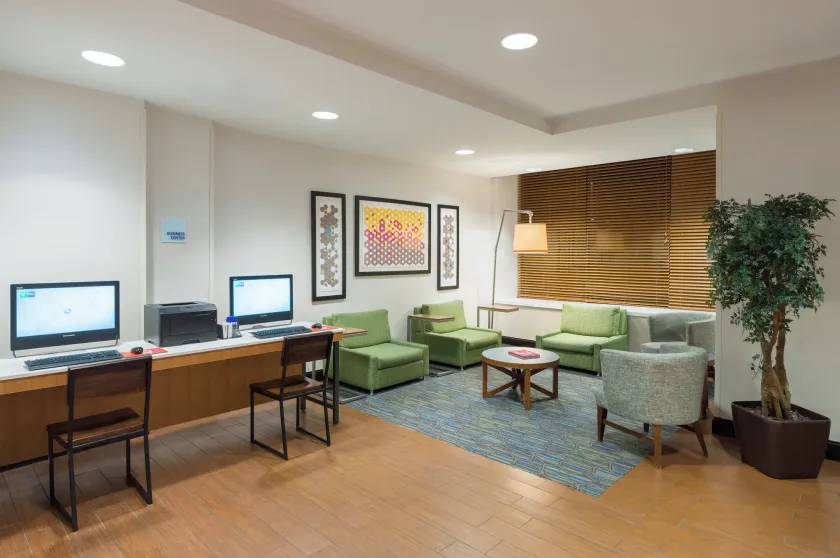 Holiday Inn Express - Times Square by IHG - Image 1