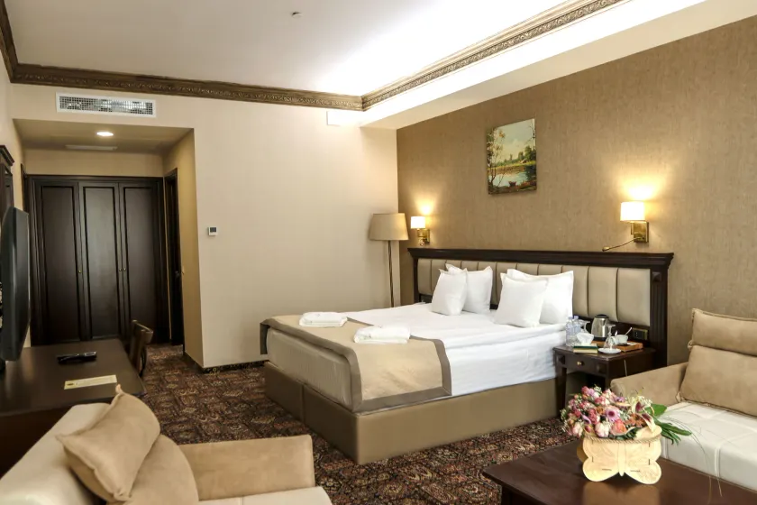 Konyak Hotel - Image 1