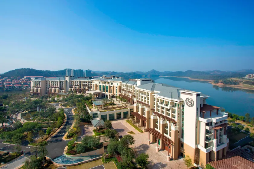 Sheraton Huizhou Bailuhu - Image 1