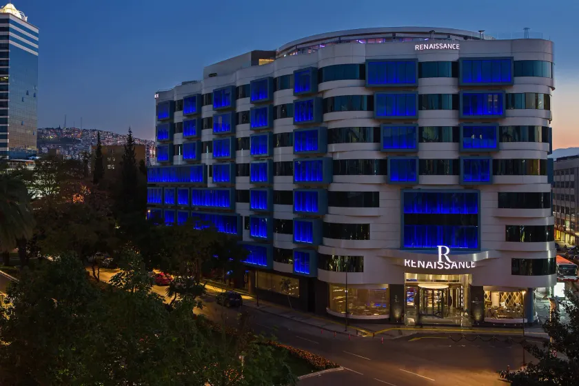 Renaissance Izmir Hotel - Image 1