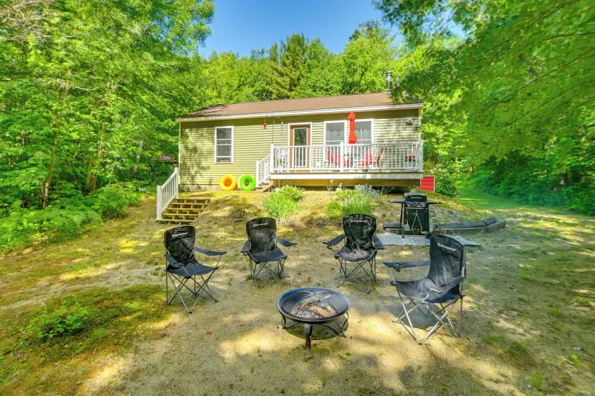 Waterfront Home w/ Access to Lake Anasagunticook! - Image 1