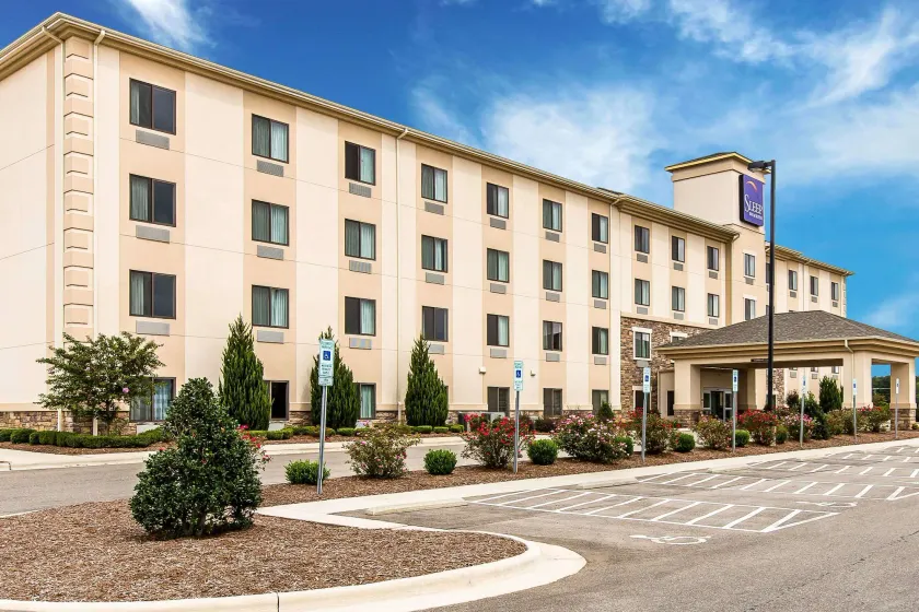 Sleep Inn & Suites Mount Olive North - Image 1