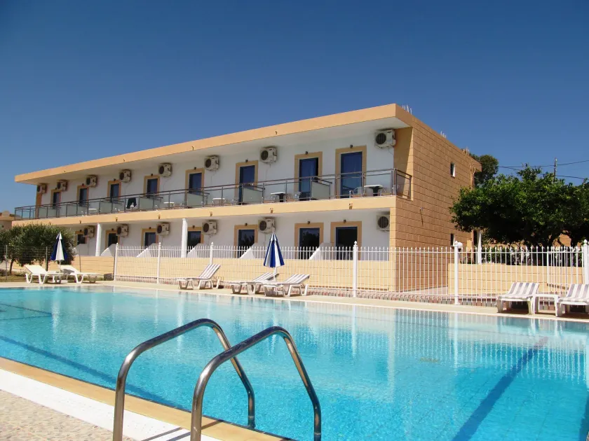 Paraschos Studios Kos - Image 1