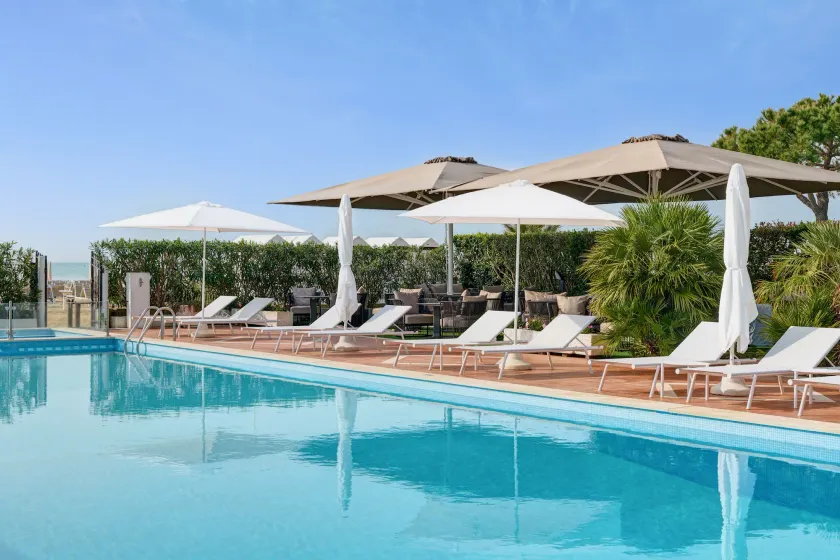 Hotel Delle Rose - Image 1
