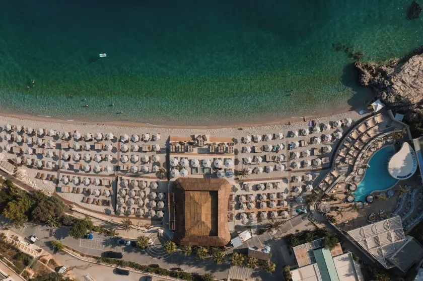 Folie Marine Hotel & Beach Club - Image 1