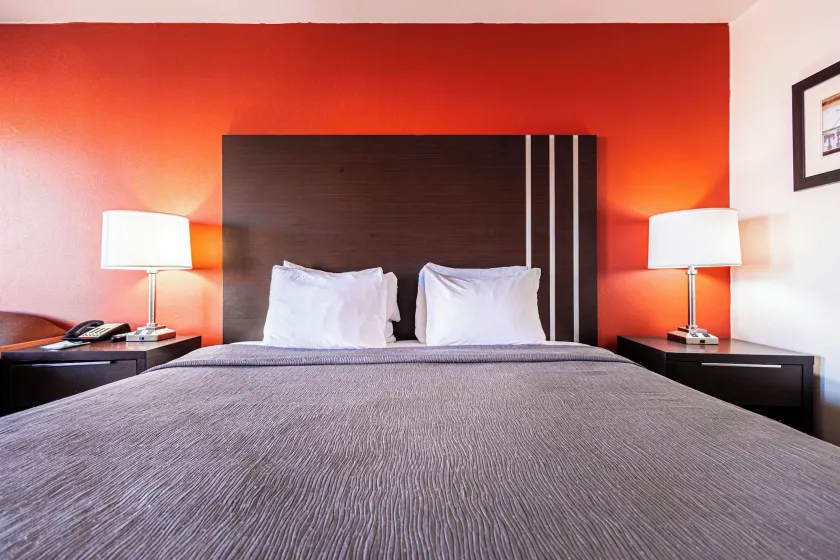 Quality Inn Amarillo I-40 East - Image 1