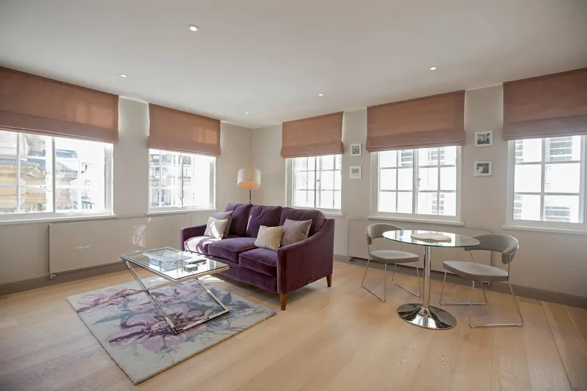 No.8 Waterloo Street - Image 1