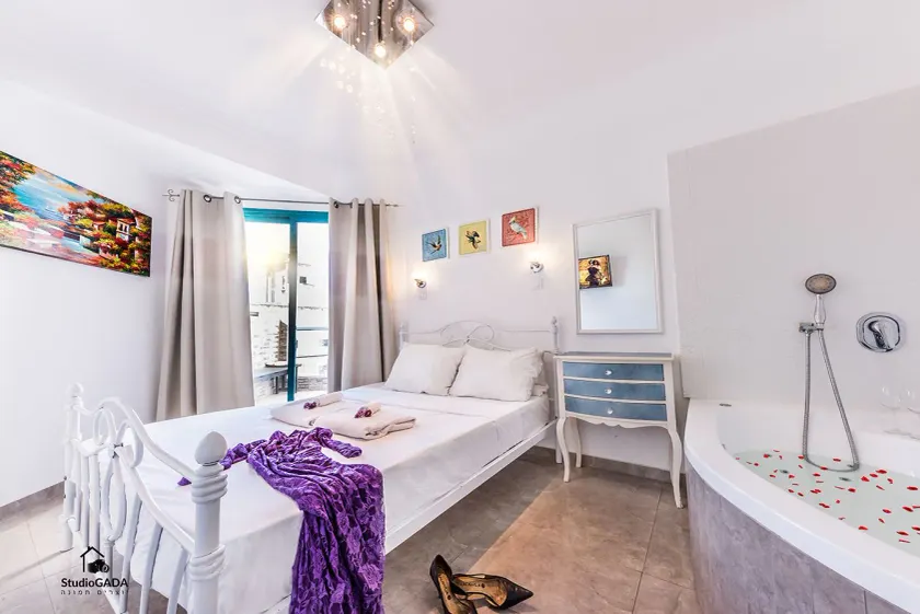 Kings-Towers Boutique Hotel - Image 1