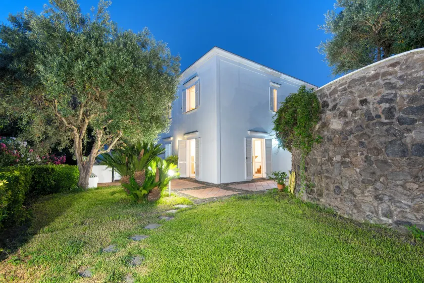 Il Lauro Luxury Villa - Image 1