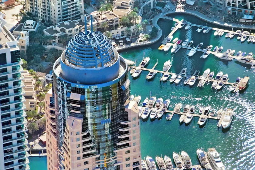 Dubai Marriott Harbour Hotel And Suites - Image 1