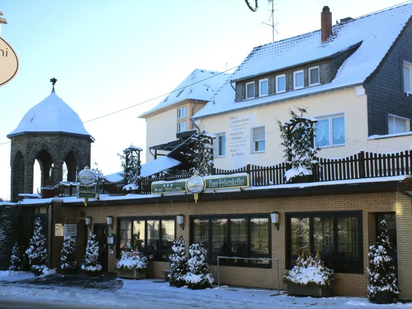 Hotel Zum Felsenkeller - Image 1