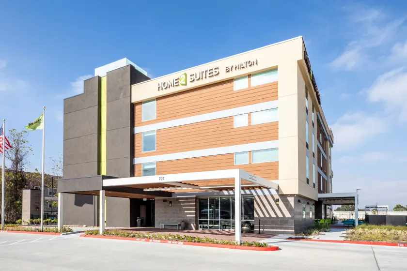 Home2 Suites by Hilton Houston IAH Airport Beltway 8 - Image 1