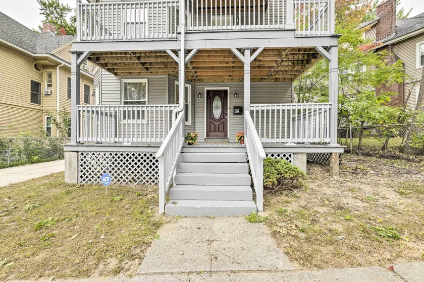 Cozy Springfield Apartment, Close to Parks! - Image 1