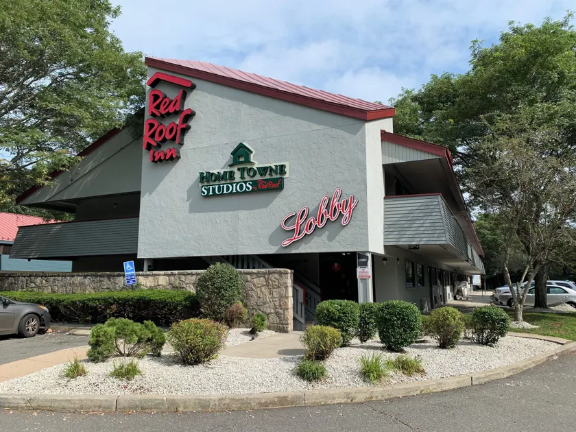 Red Roof Inn Mystic - New London - Image 1