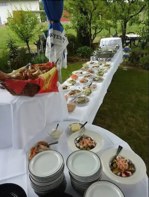 Sinzingers Krone Hotel und Restaurant - Image 1