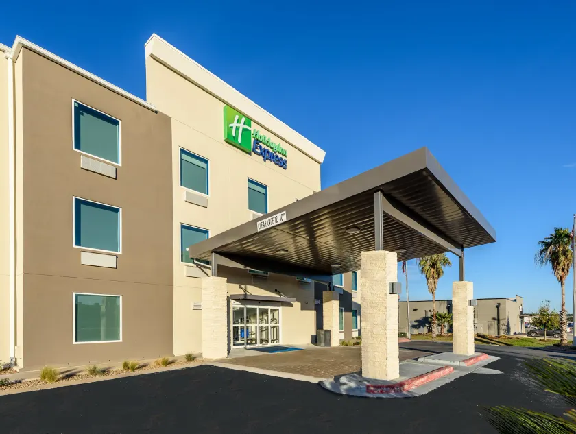 Holiday Inn Express Hotel and Suites Bastrop by IHG - Image 1