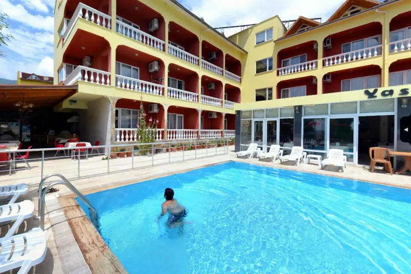 Hotel Yasemin - Image 1
