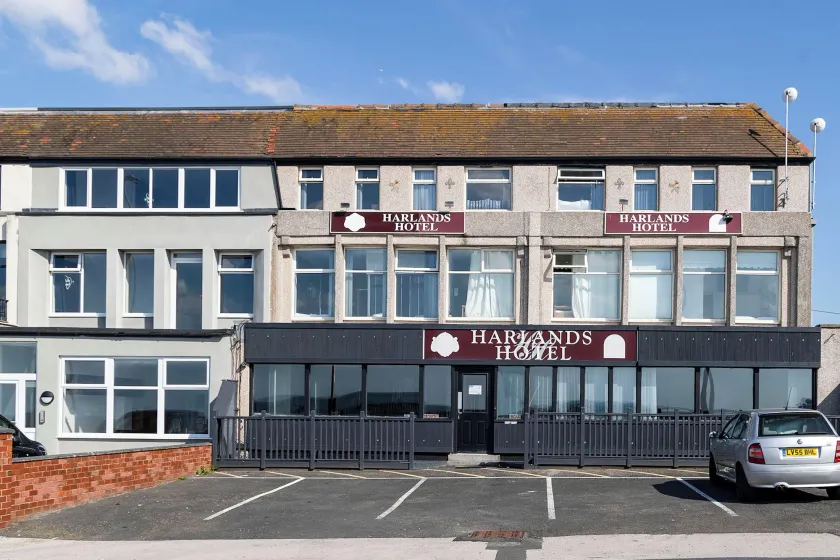 Harlands Hotel - Image 1