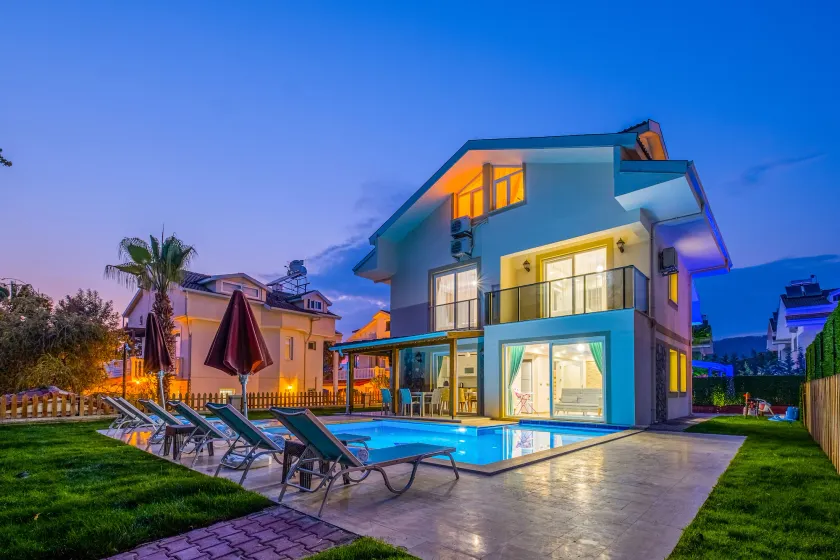 Infinity Lily Villa 1 - Image 1