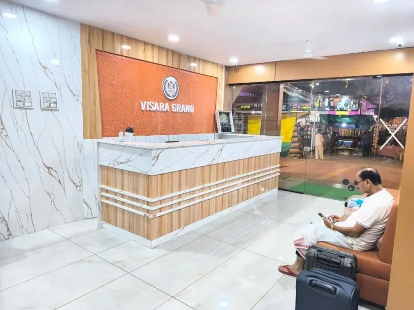 Hotel Visara Grand - Lobby