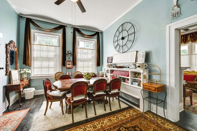 Grand Historic Home w/ Yard & Deck in High Point! - Interiør