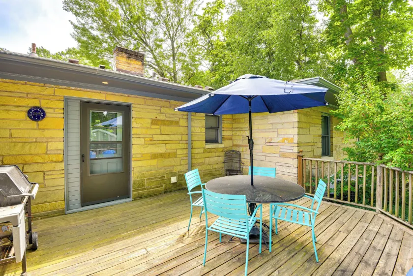 Charming Union Pier Home w/ Deck: Half-mi to Beach - Image 1