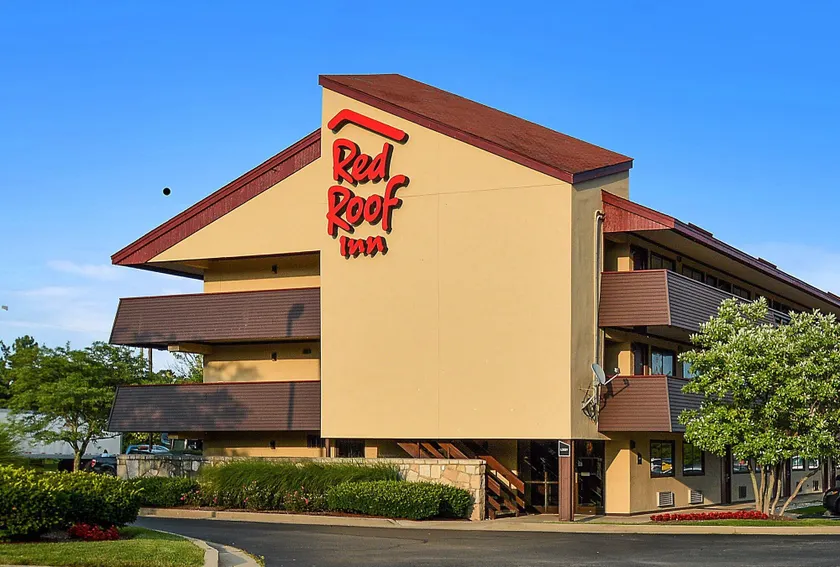 Red Roof Inn Lexington South - Image 1