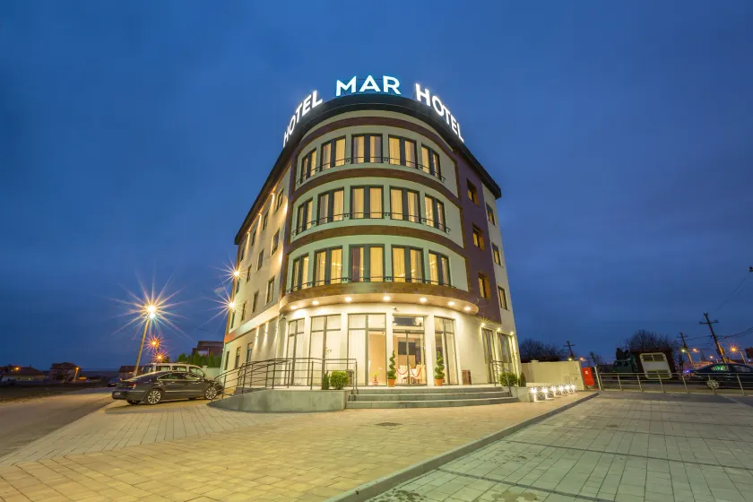 Hotel Mar Garni - Image 1