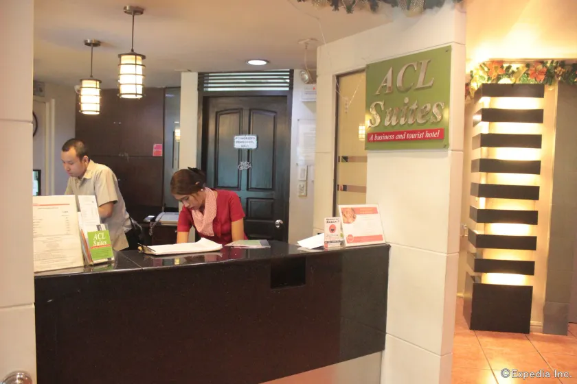 ACL Suites - Reception
