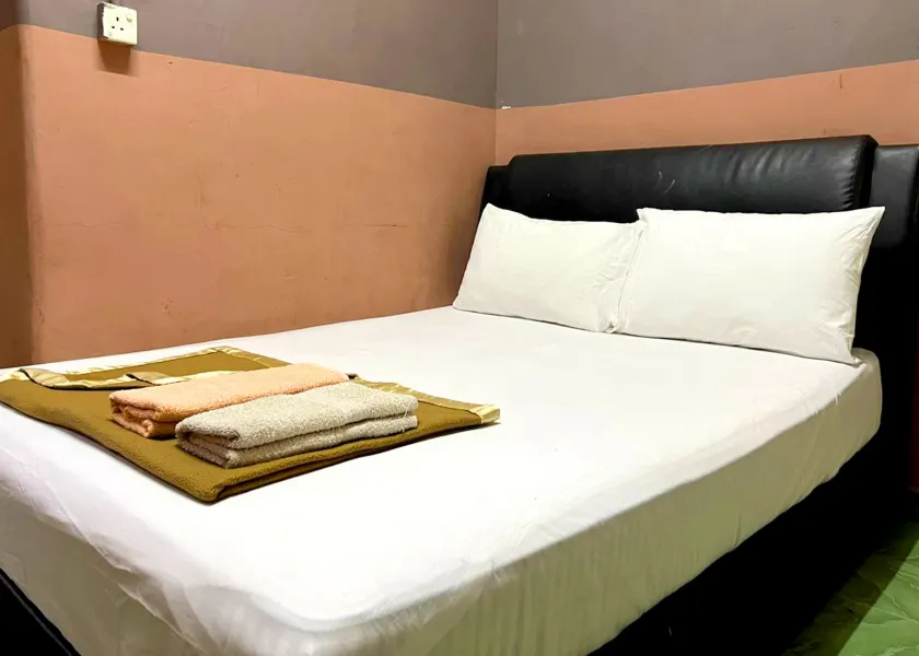 Kajang Star Hotel - Image 1