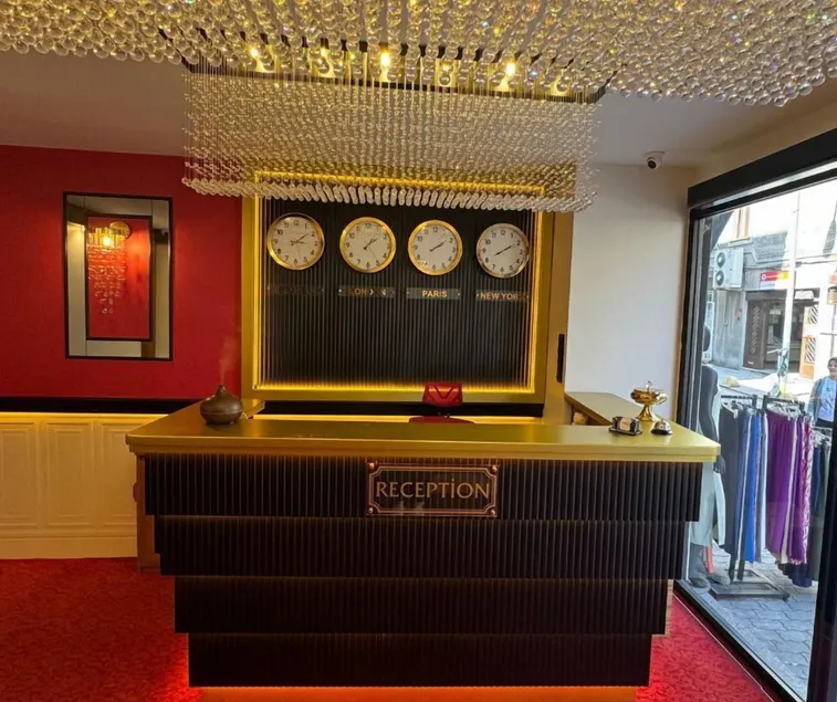 Blue Way Hotel - Bakirkoy - Image 1
