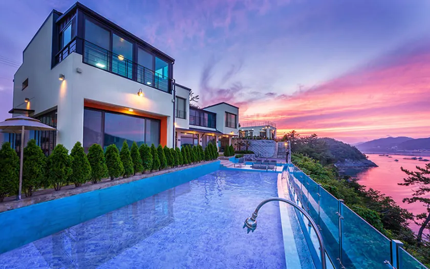 Good Time Resort - Image 1