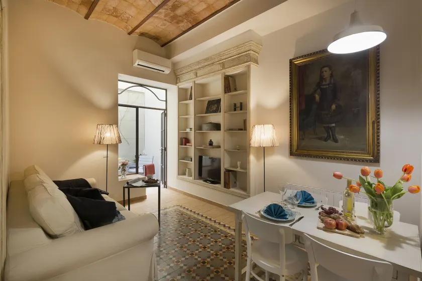Palace Gracia Nextdoor - Image 1