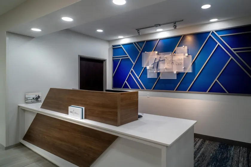 Holiday Inn Express - Charleston/Kanawha City by IHG - Reception
